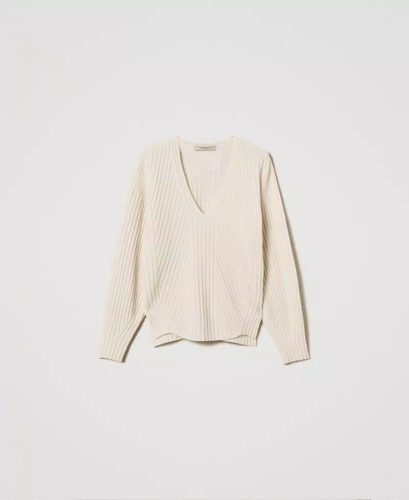 Wool and cashmere ribbed jumper
