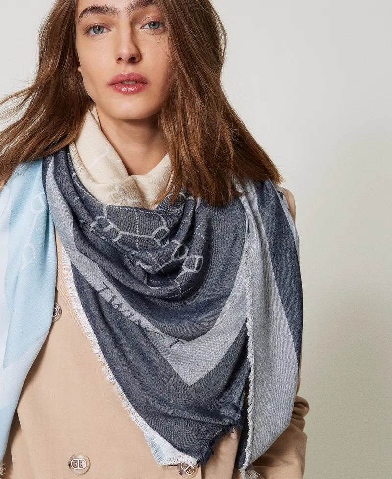 Fadeout jacquard keffiyeh