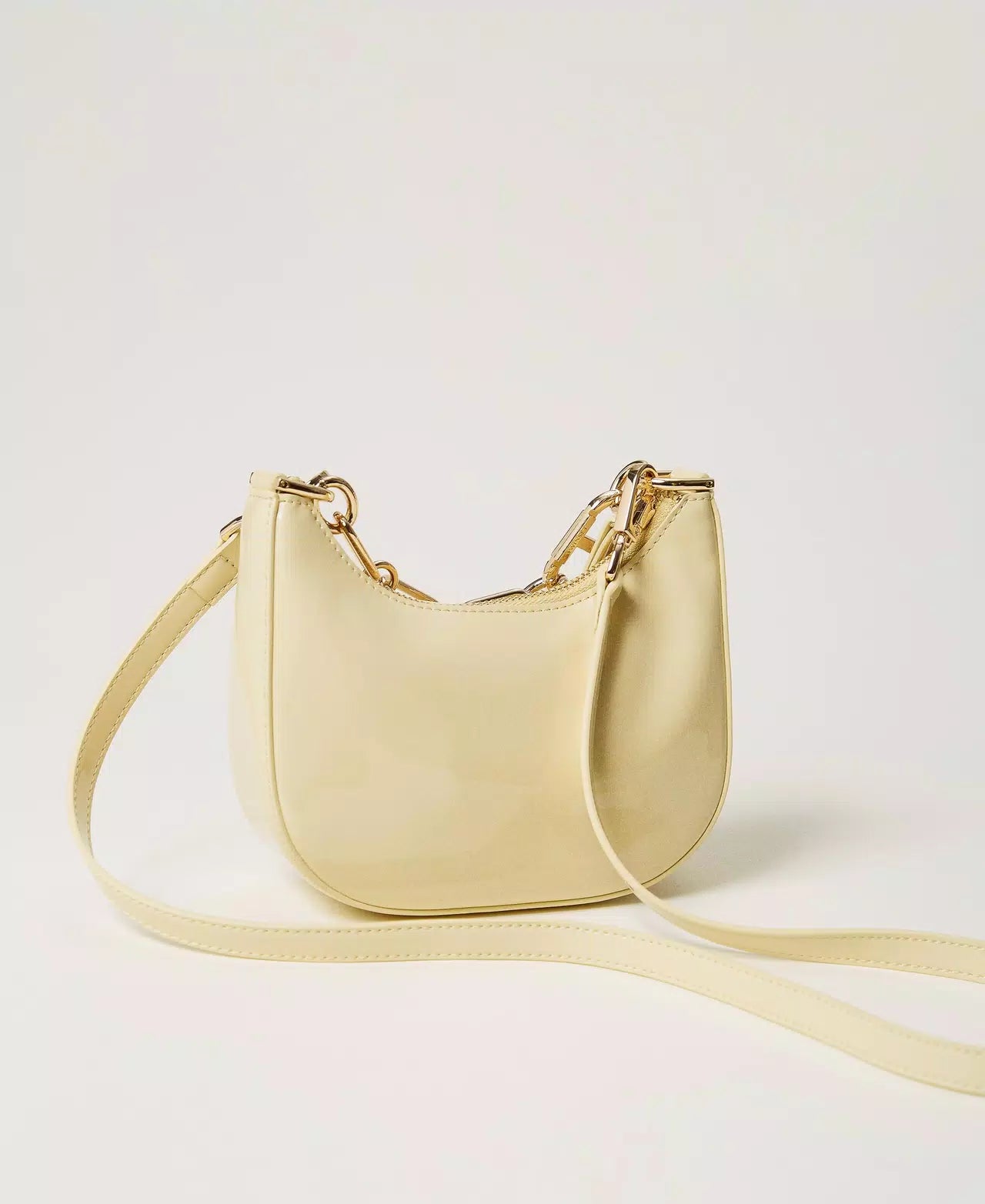 ‘Mini Croissant’ bag