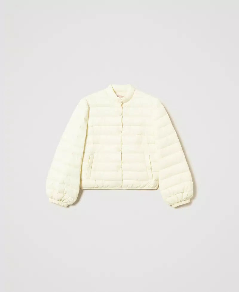 Lightweight puffer jacket with logo buttons