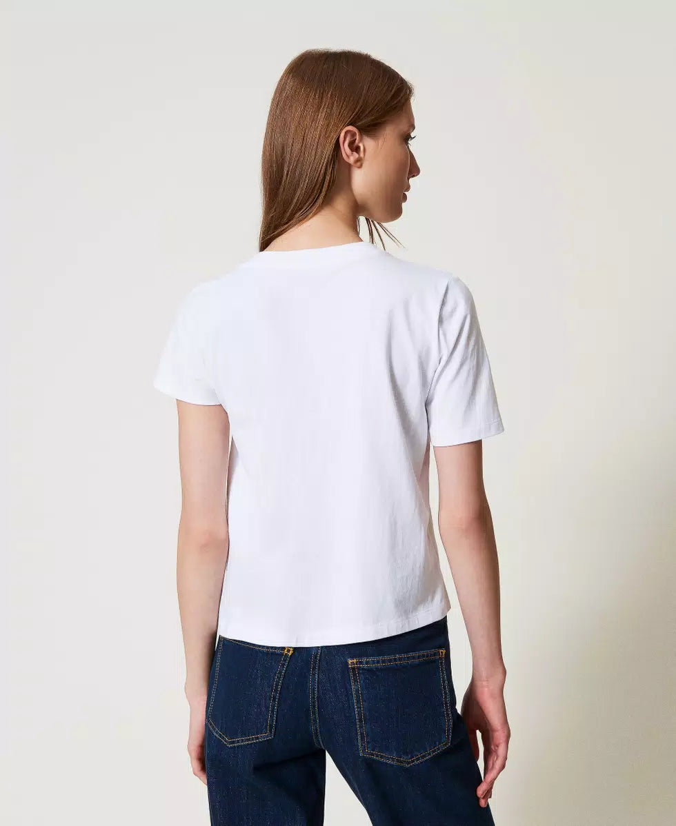 T-shirt with Oval T chain