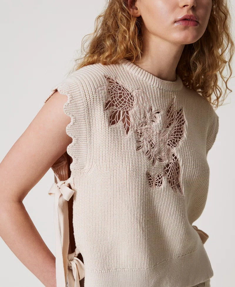 Knit top with embroidery and laces