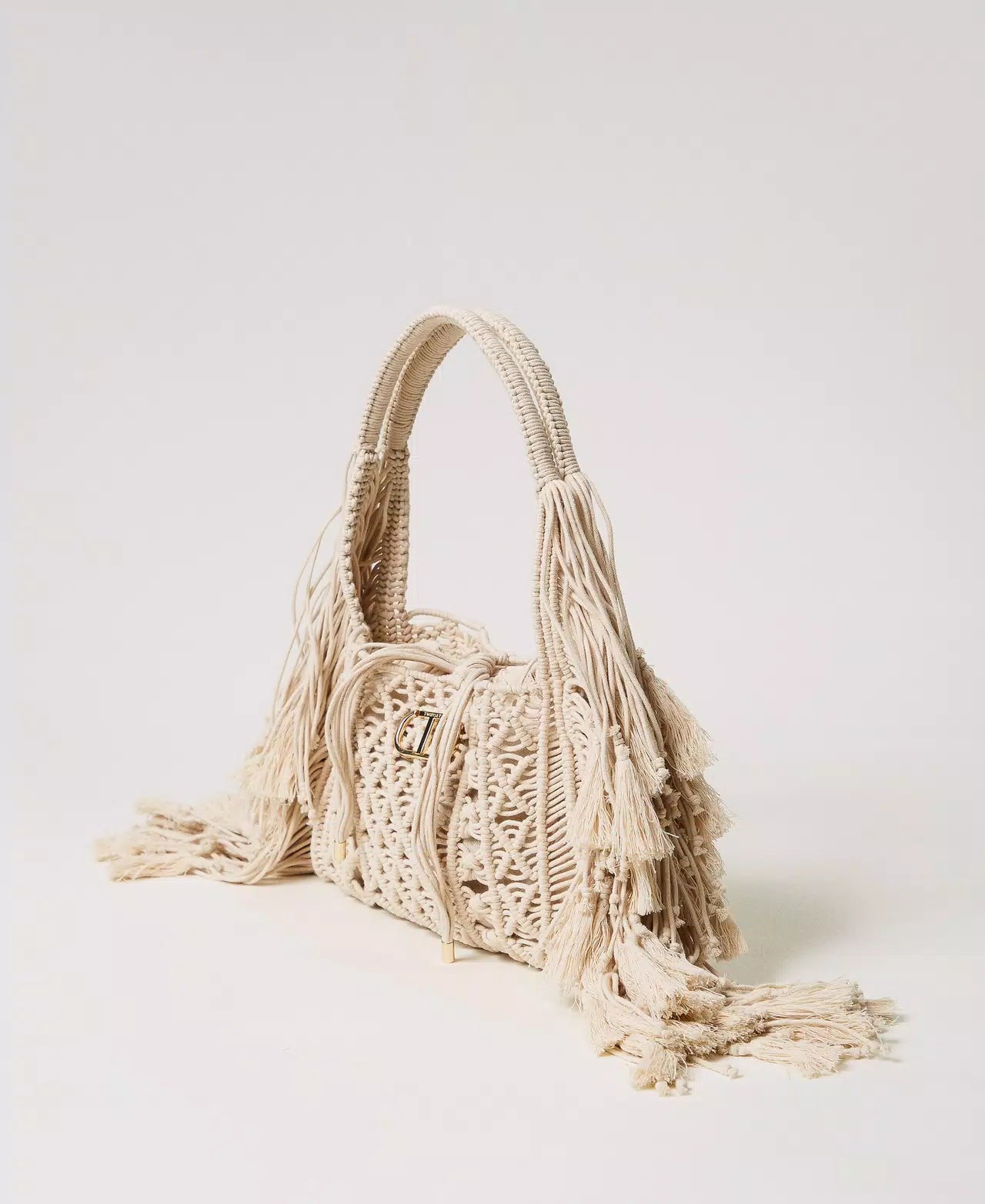 Salina shopper with woven design and fringes