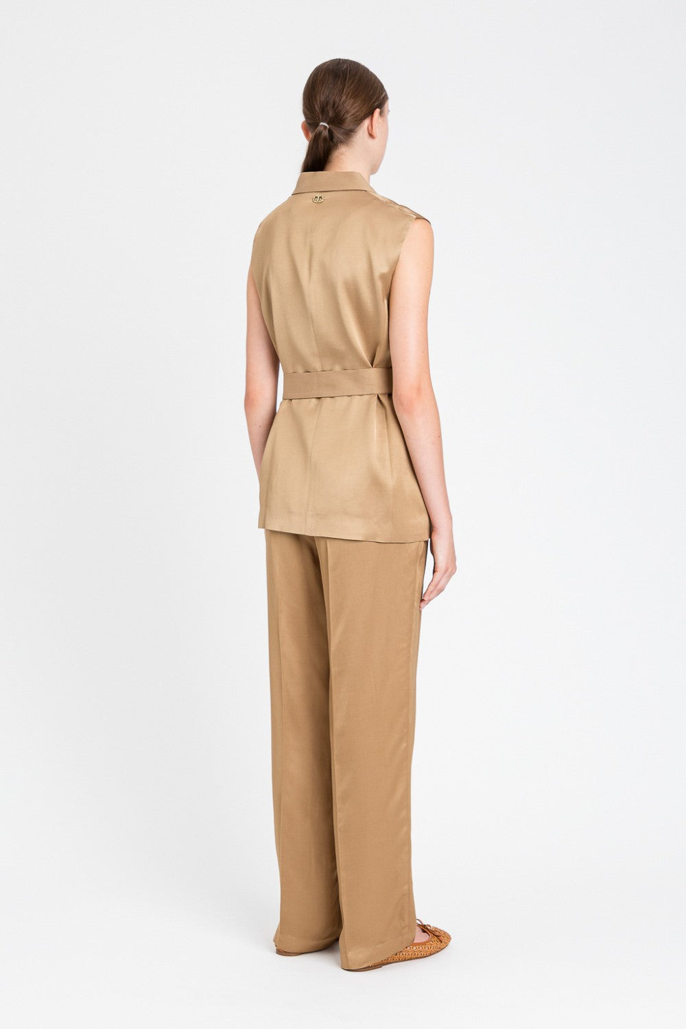 Envers satin waistcoat with belt