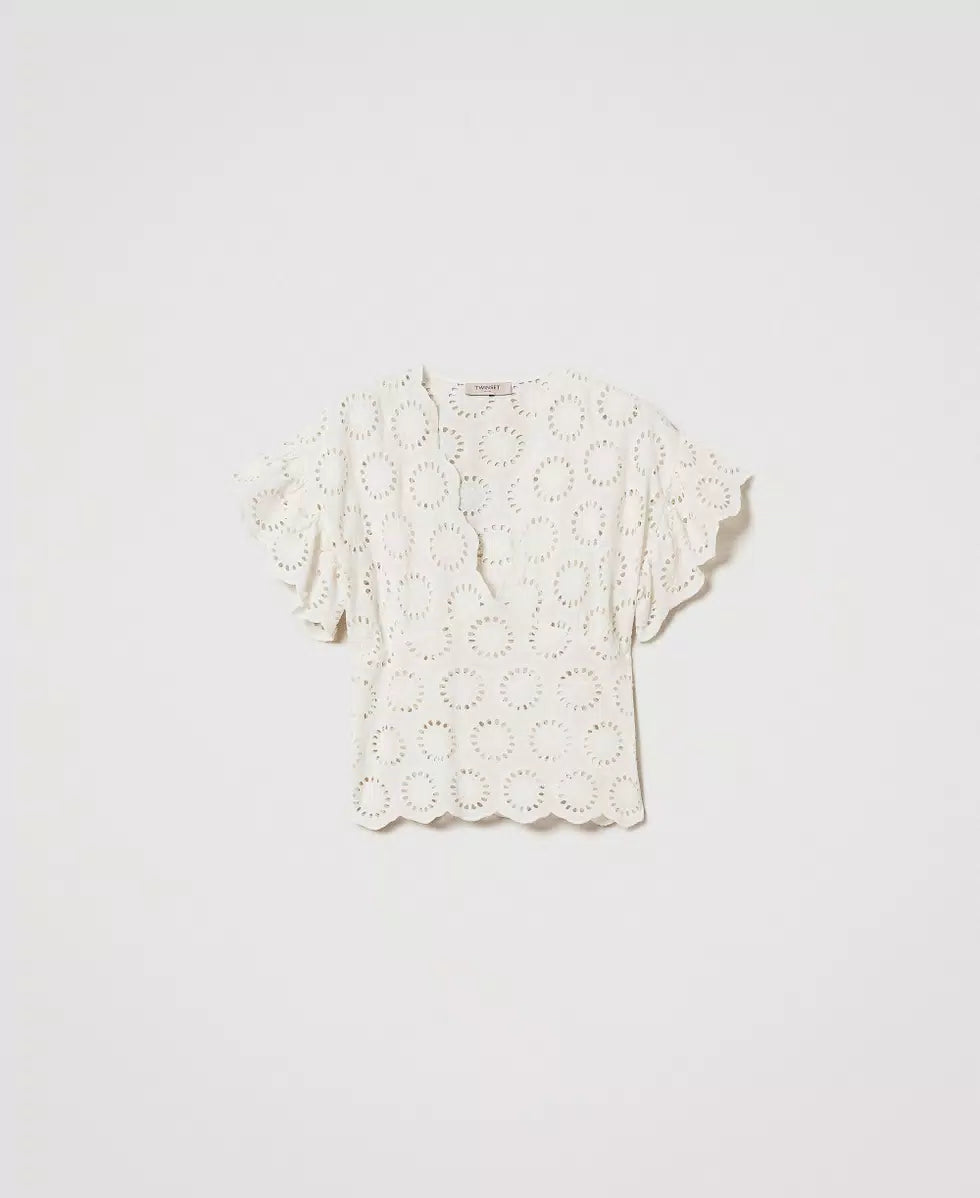 Broderie anglaise blouse with cap sleeves