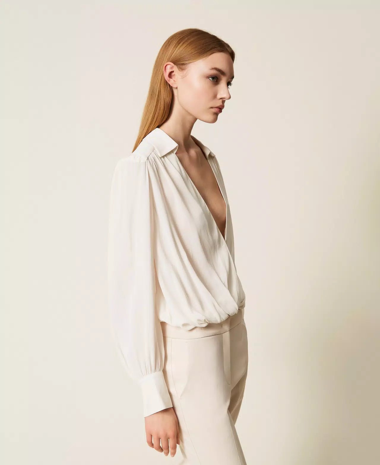 Crêpe de Chine bodysuit with gathering