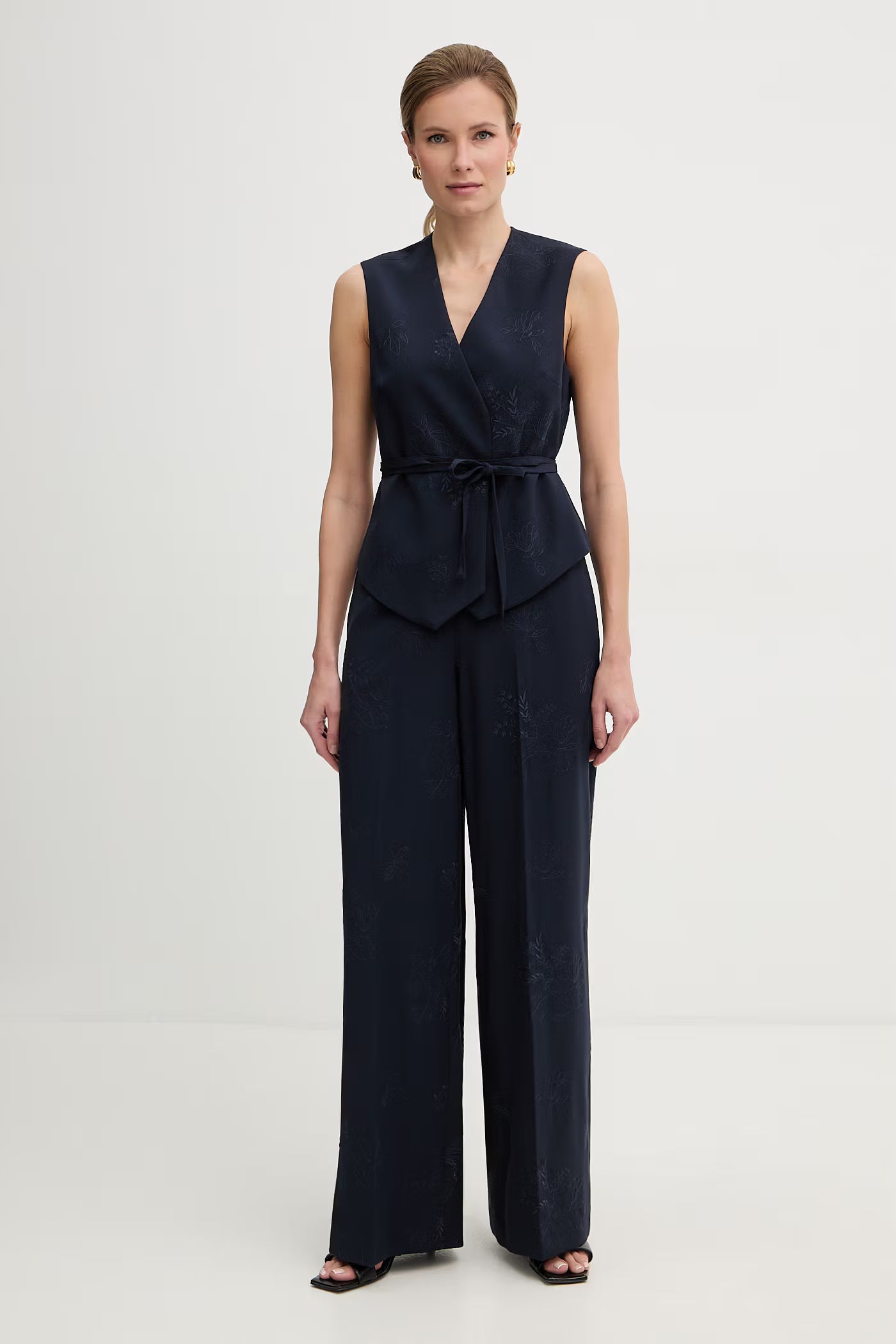 Embroidered waistcoat with belt