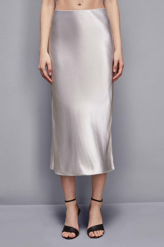 Fluid satin skirt