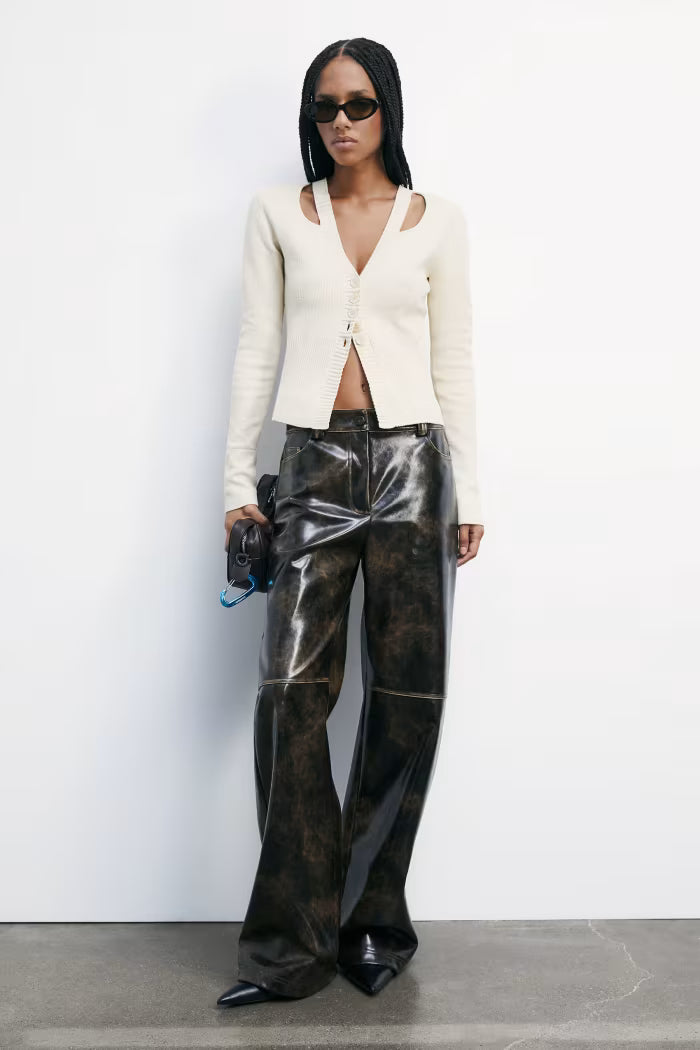 Cardigan with cut-out white