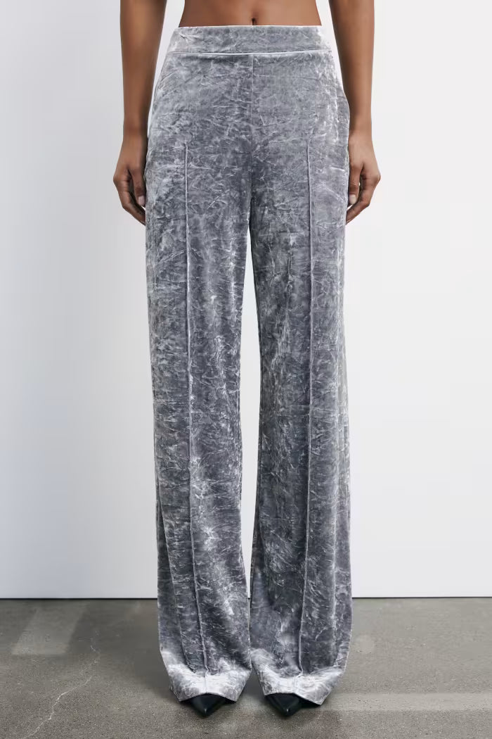 "ESSENTIAL" velvet pants