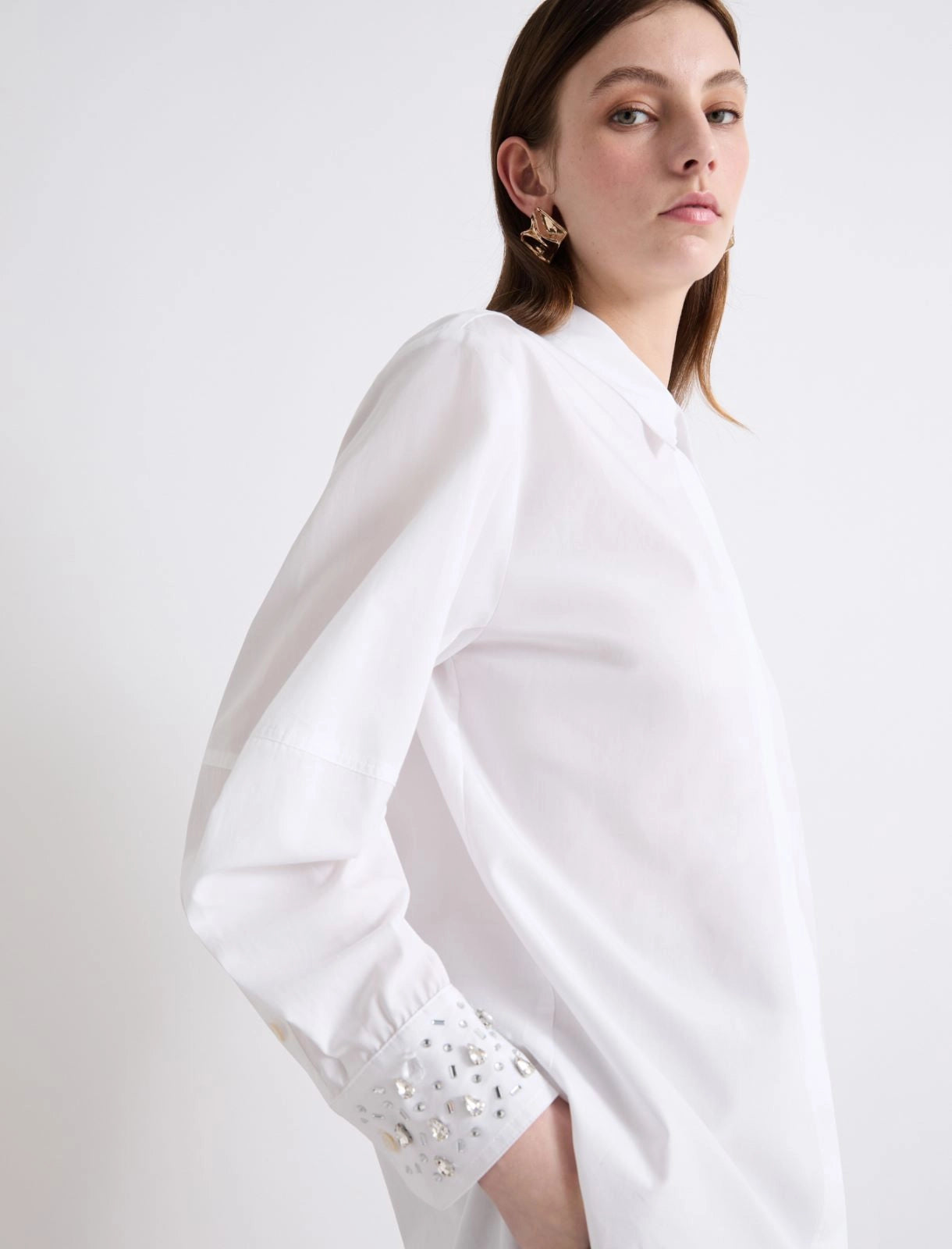 Embroidered cotton shirt