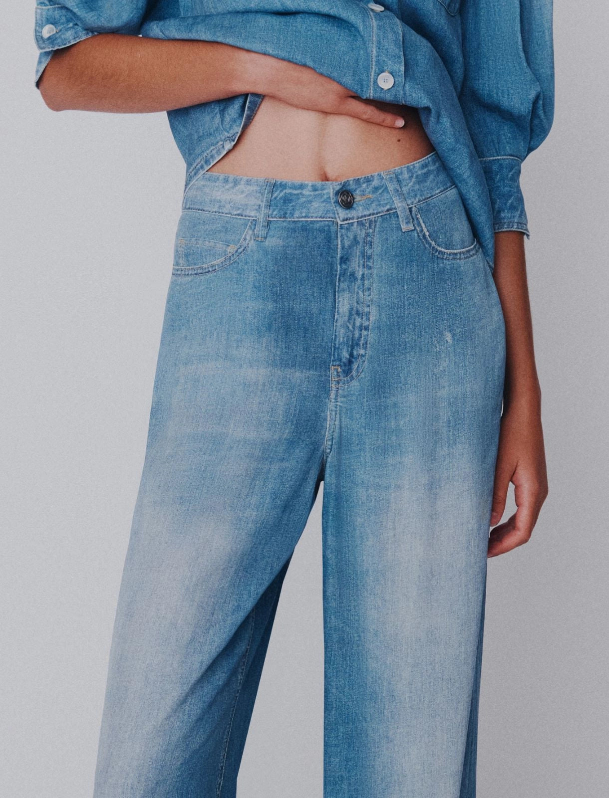 Flowing viscose-blend 5-pocket trousers