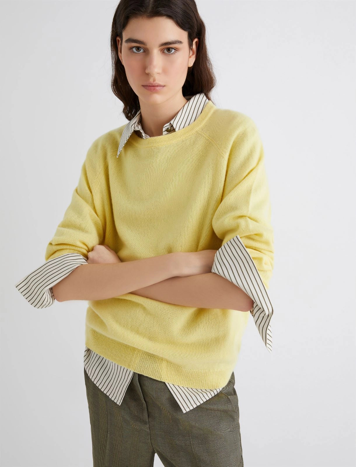 Pure cashmere sweater yellow