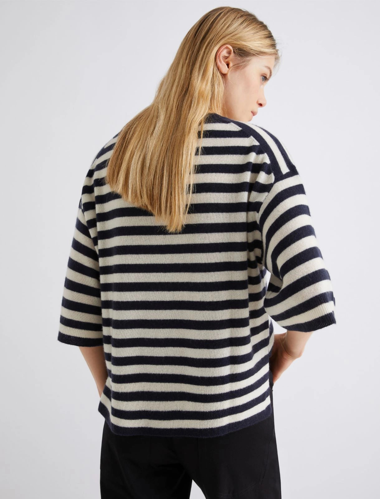 Cashmere crew-neck sweater