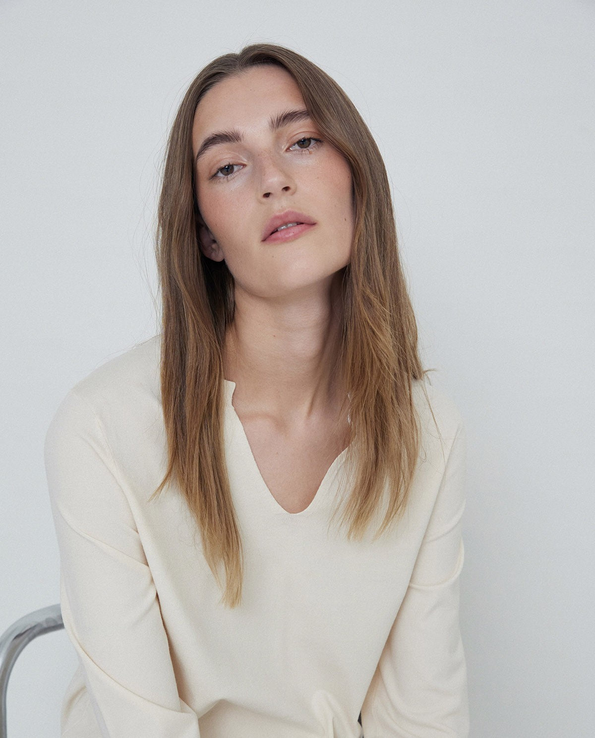 V-neck Viscose Sweater Ecru