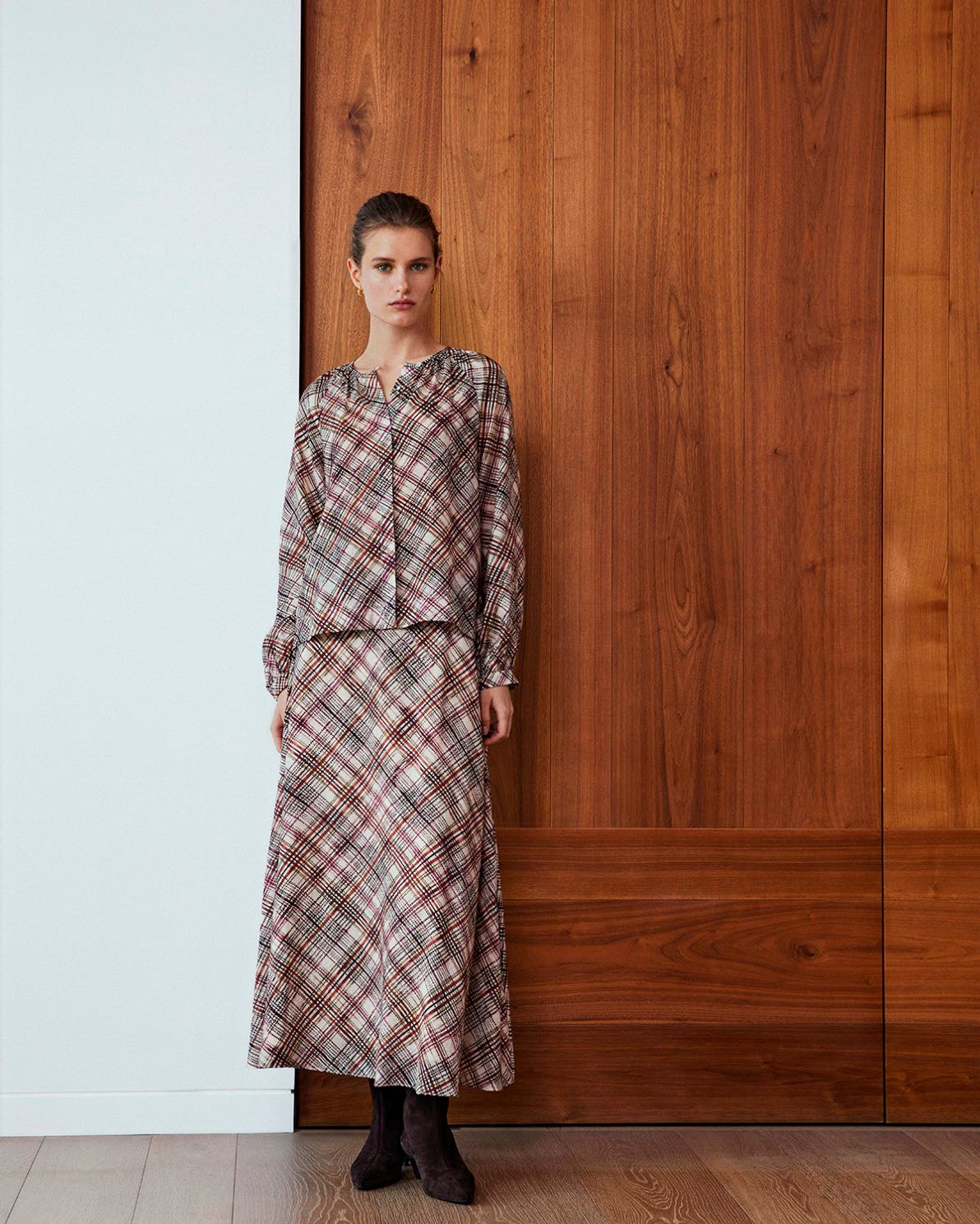 Ecru plaid viscose midi skirt