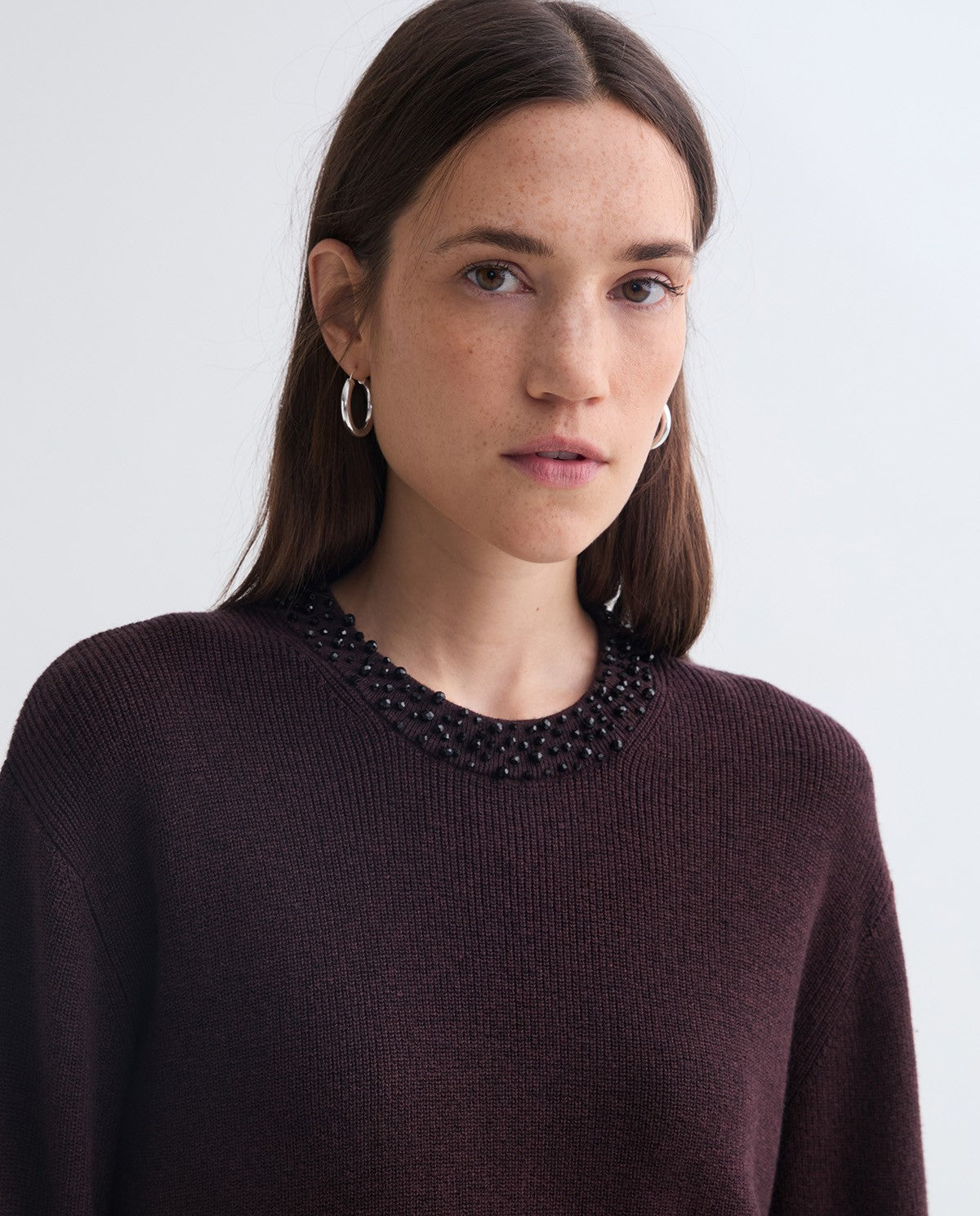 Burgundy cotton and wool sweater rhinestones