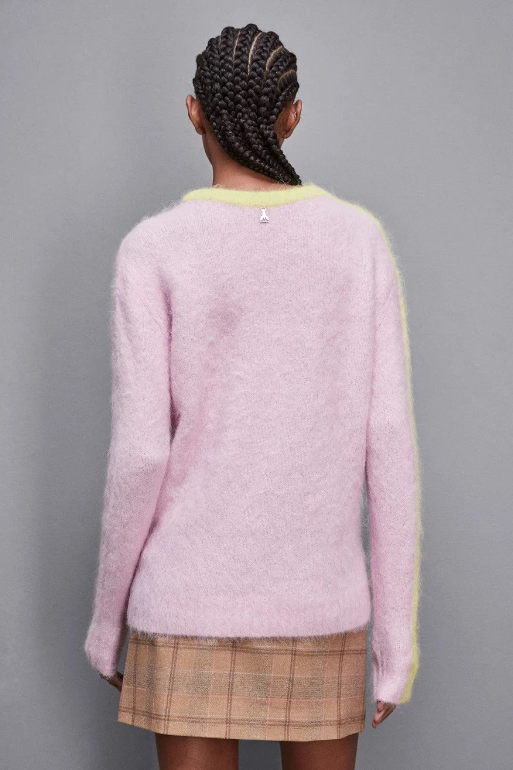 Constrasted alpaca sweater