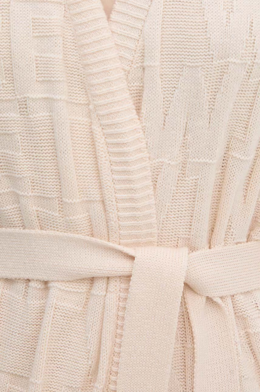 Textured sleeveless cardigan