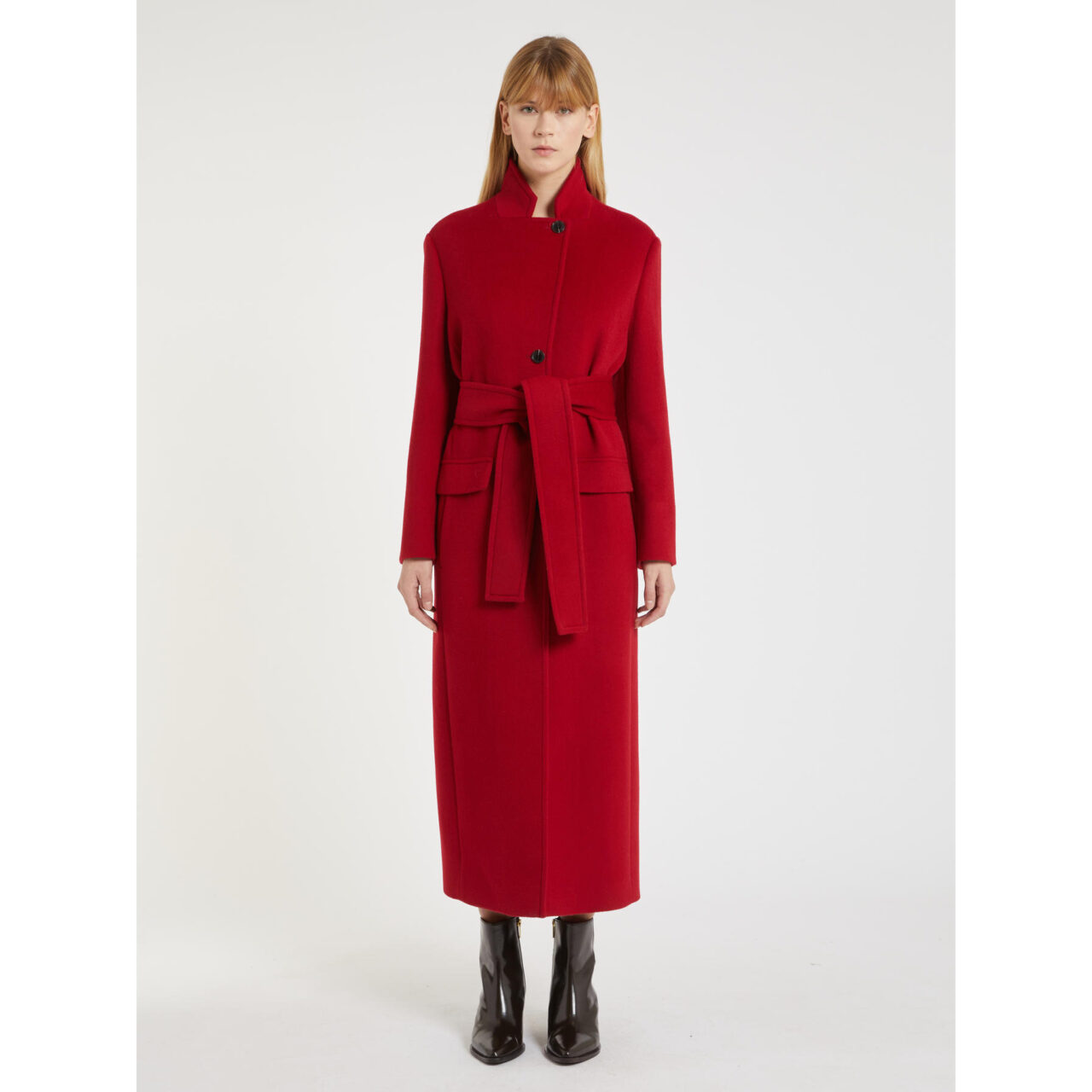 Single-breasted coat