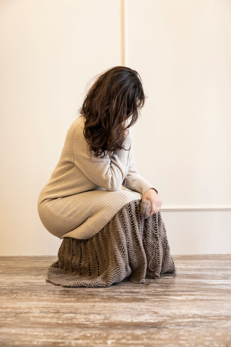 Ebru is wearing the dress to see the fit