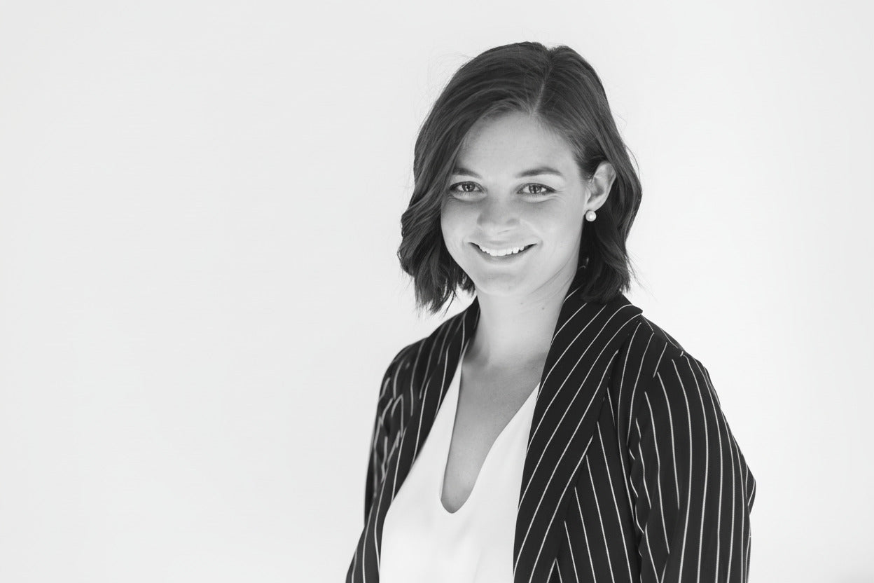 A business wardrobe styling approach designed to help women dress with confidence, ease, and intention in professional settings.