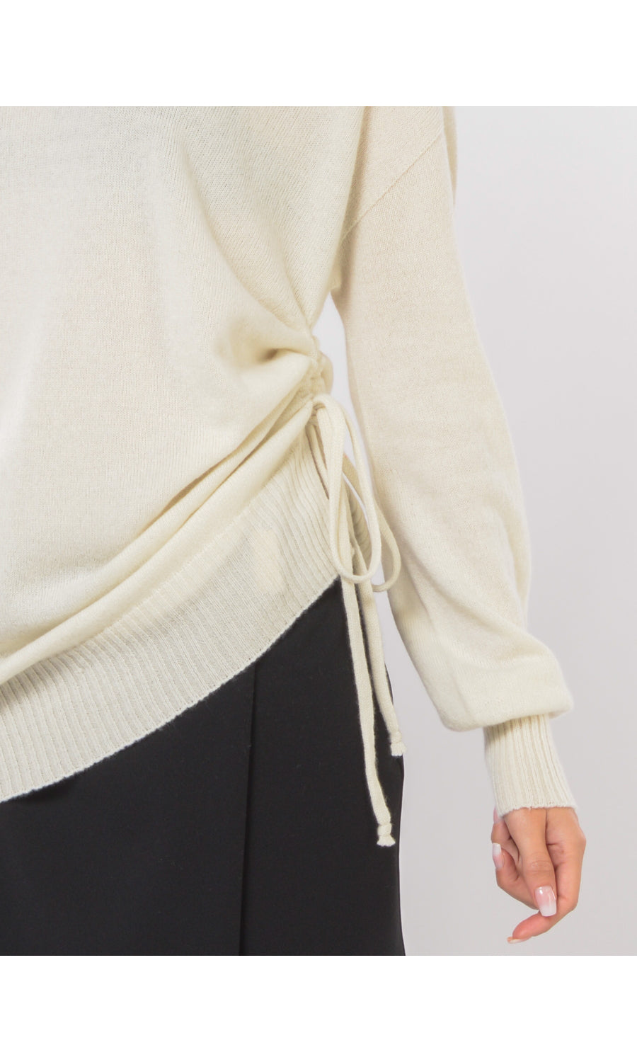 Cashmere sweater with knot detail
